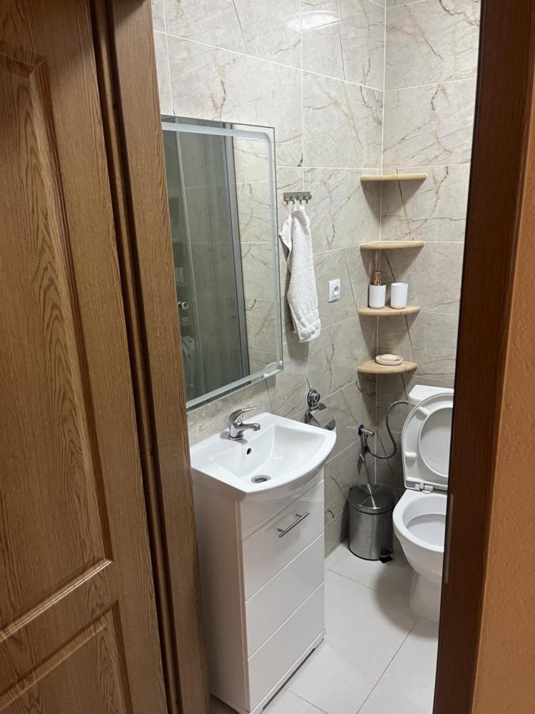 Bed and Breakfast Vt6 House & Restaurant Znojmo Esterno foto
